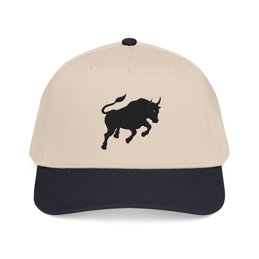 Bull Silhouette Baseball Cap — Minimal Embroidered Charging Bull Hat